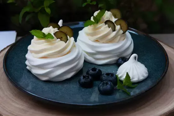 Eiweiß schlagen: Schritt für Schritt zum perfekten Eischnee