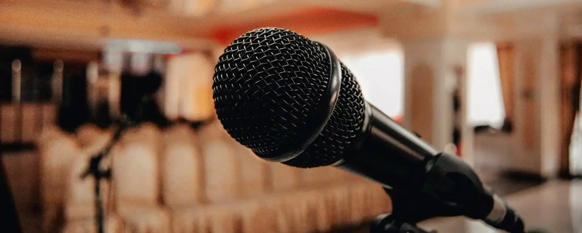 Improvisieren und moderieren lernen – Die besten Tipps und Techniken