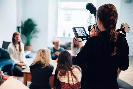 Schauspieler werden: So schaffst du es auf die Bühnen der Welt