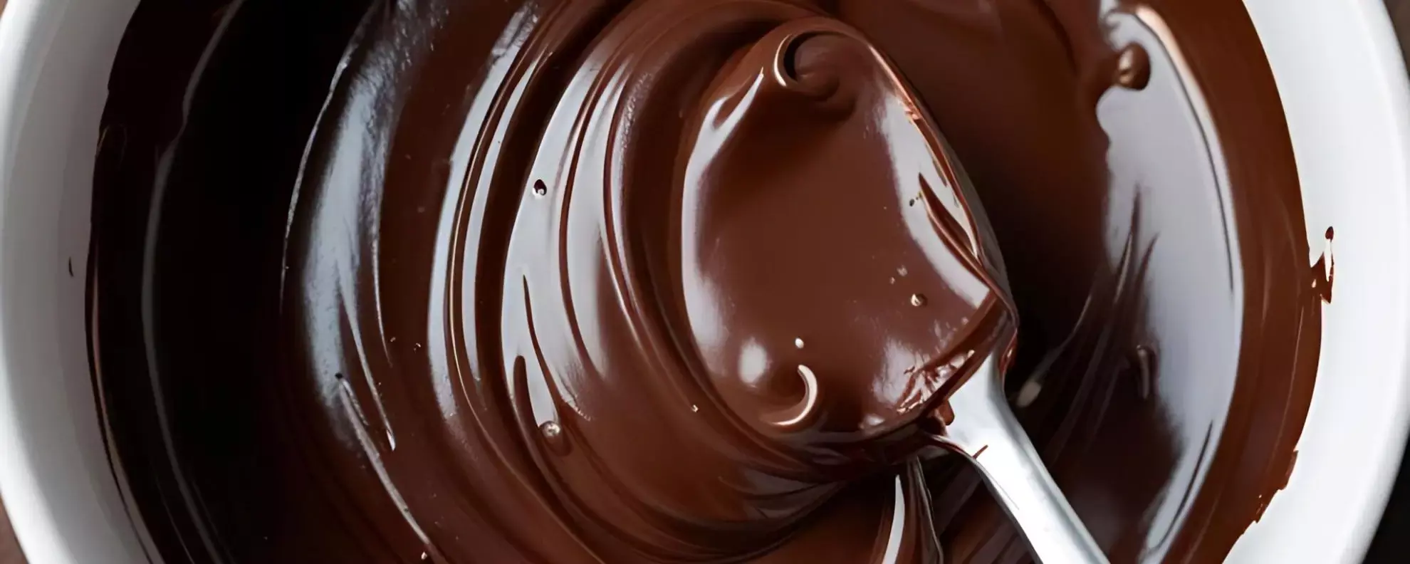 Schmelzen: Die richtige Technik für Schokolade, Käse &amp; Co.